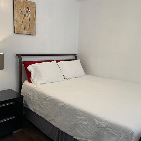 Beautiful Private Full Condo Brossard Εξωτερικό φωτογραφία