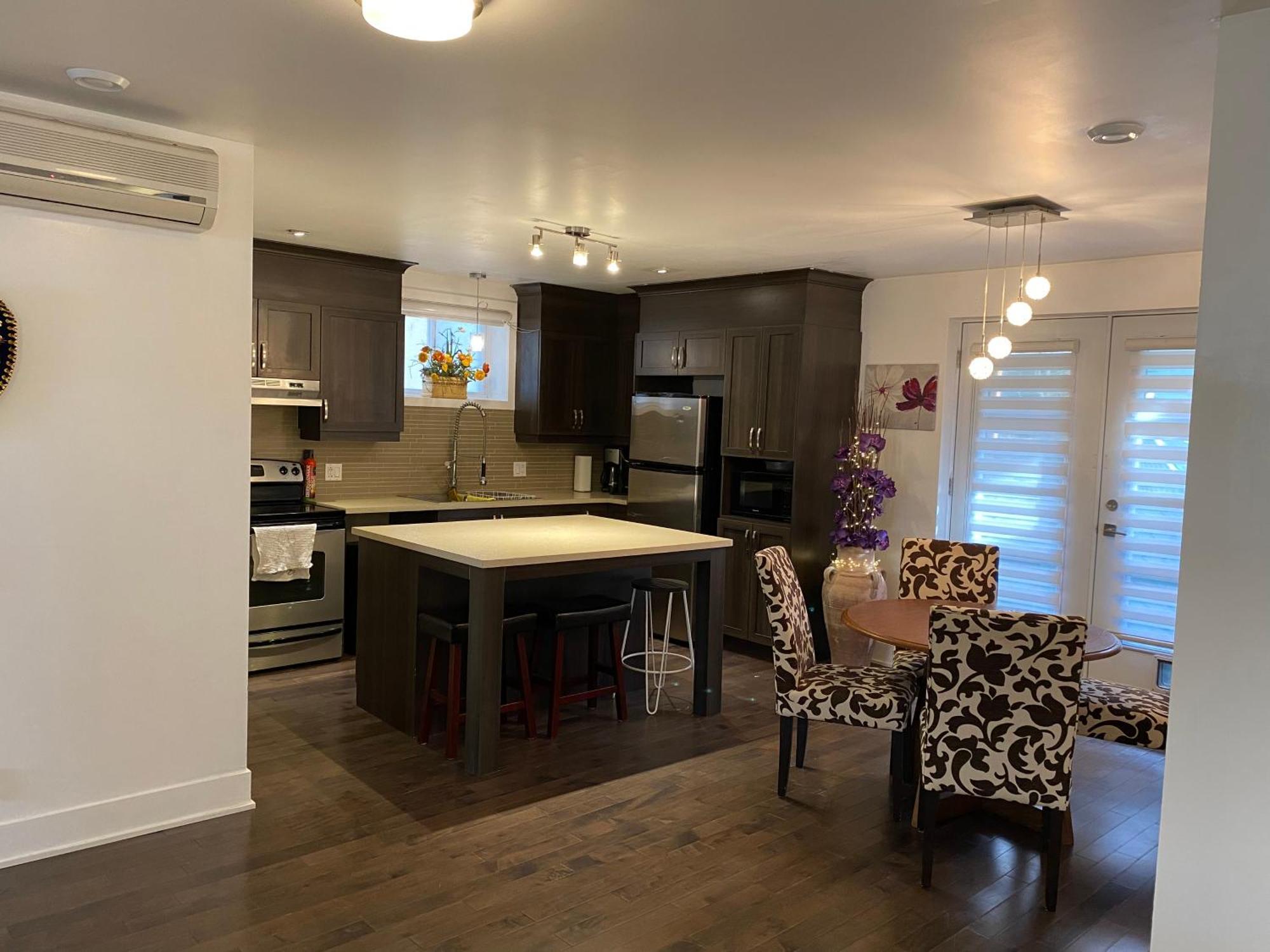 Beautiful Private Full Condo Brossard Εξωτερικό φωτογραφία